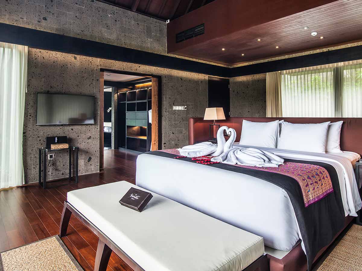 One Bedroom Riverside Pool Villa